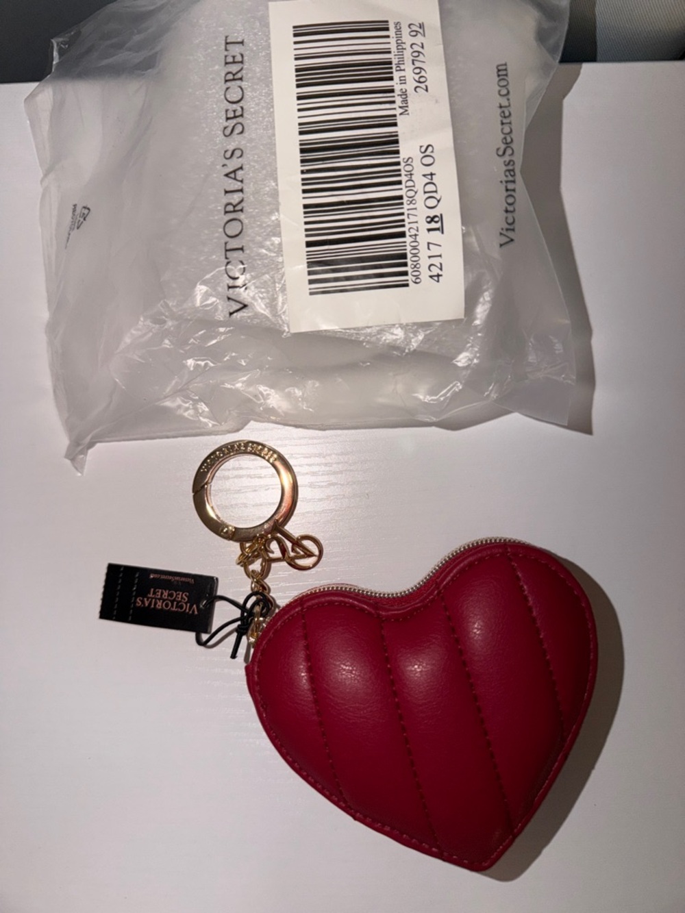 Victoria's Secret Red Quilted Heart Key & Coin Holder with Gold Hardware